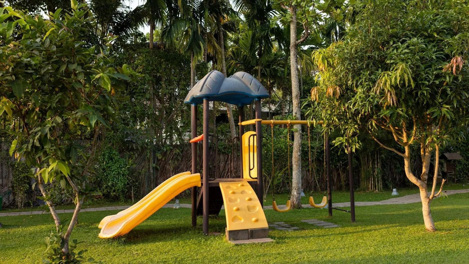 Lake Canopy Alleppey Alappuzha Resort